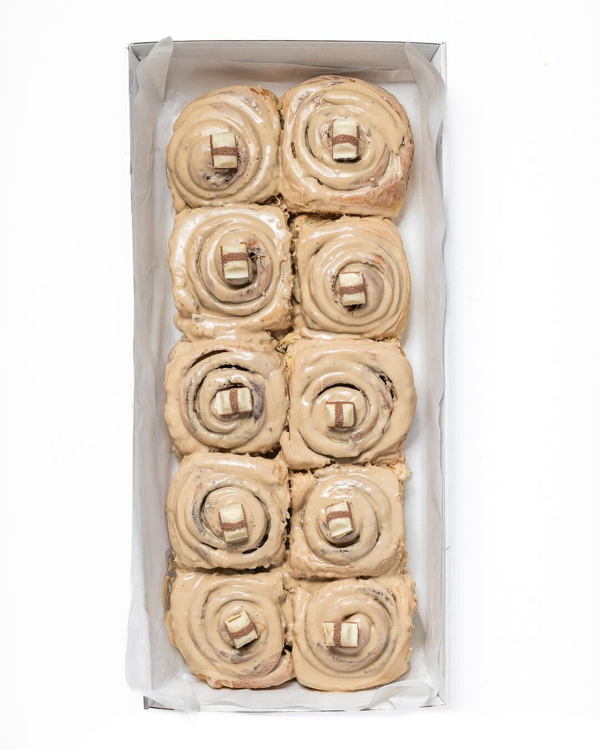 Bueno Cinnamon Scrolls : Box of 10