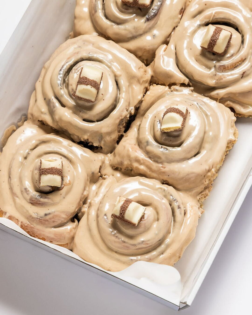 Bueno Cinnamon Scrolls : Box of 10