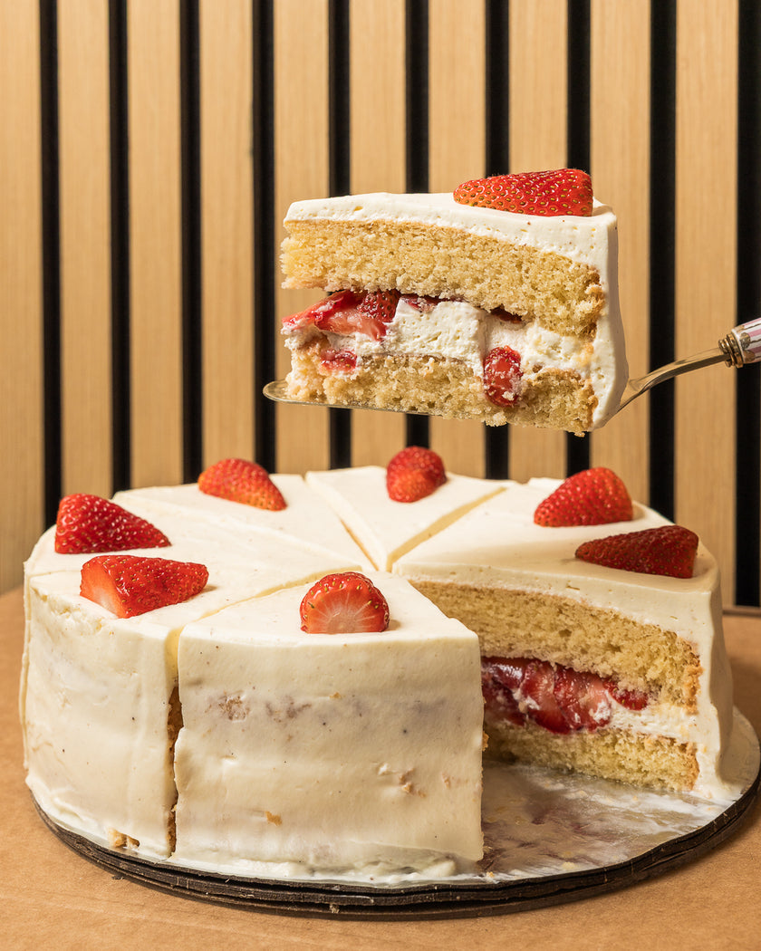 Strawberry Yoghurt Cake