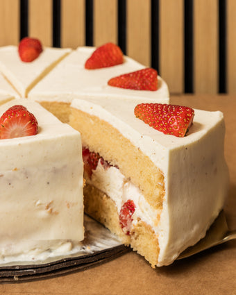 Strawberry Yoghurt Cake