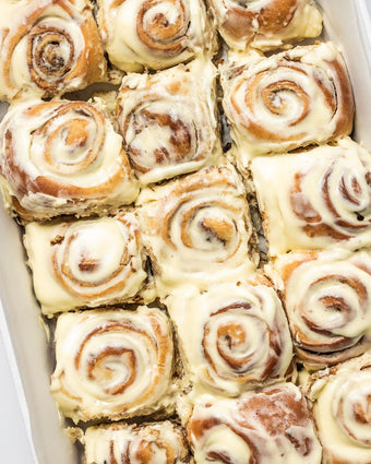 Cinnamon Scroll Mini: Box of 21
